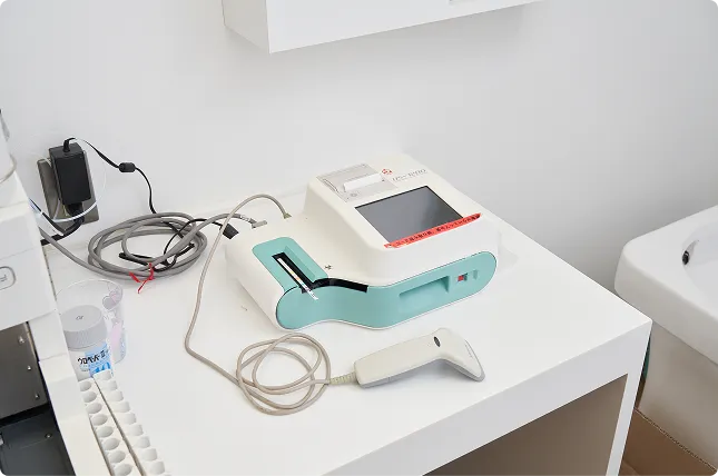 尿定性院内迅速検査(US-1200/栄研化学)