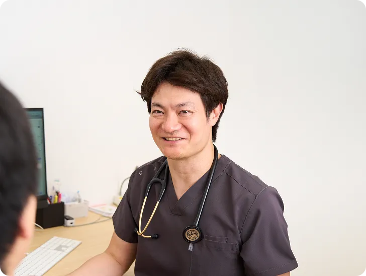 医師による診察の様子